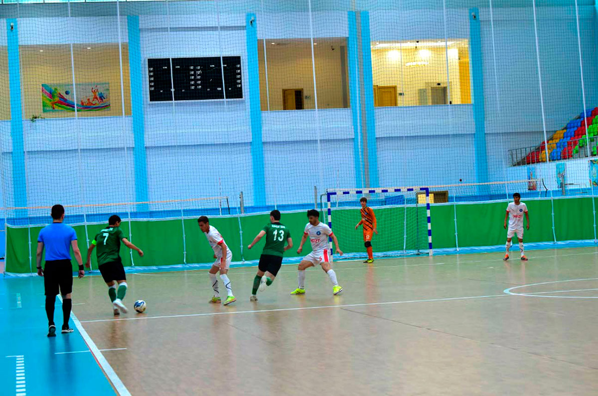 Leaders of the 2024 Turkmenistan Futsal Super League gain points