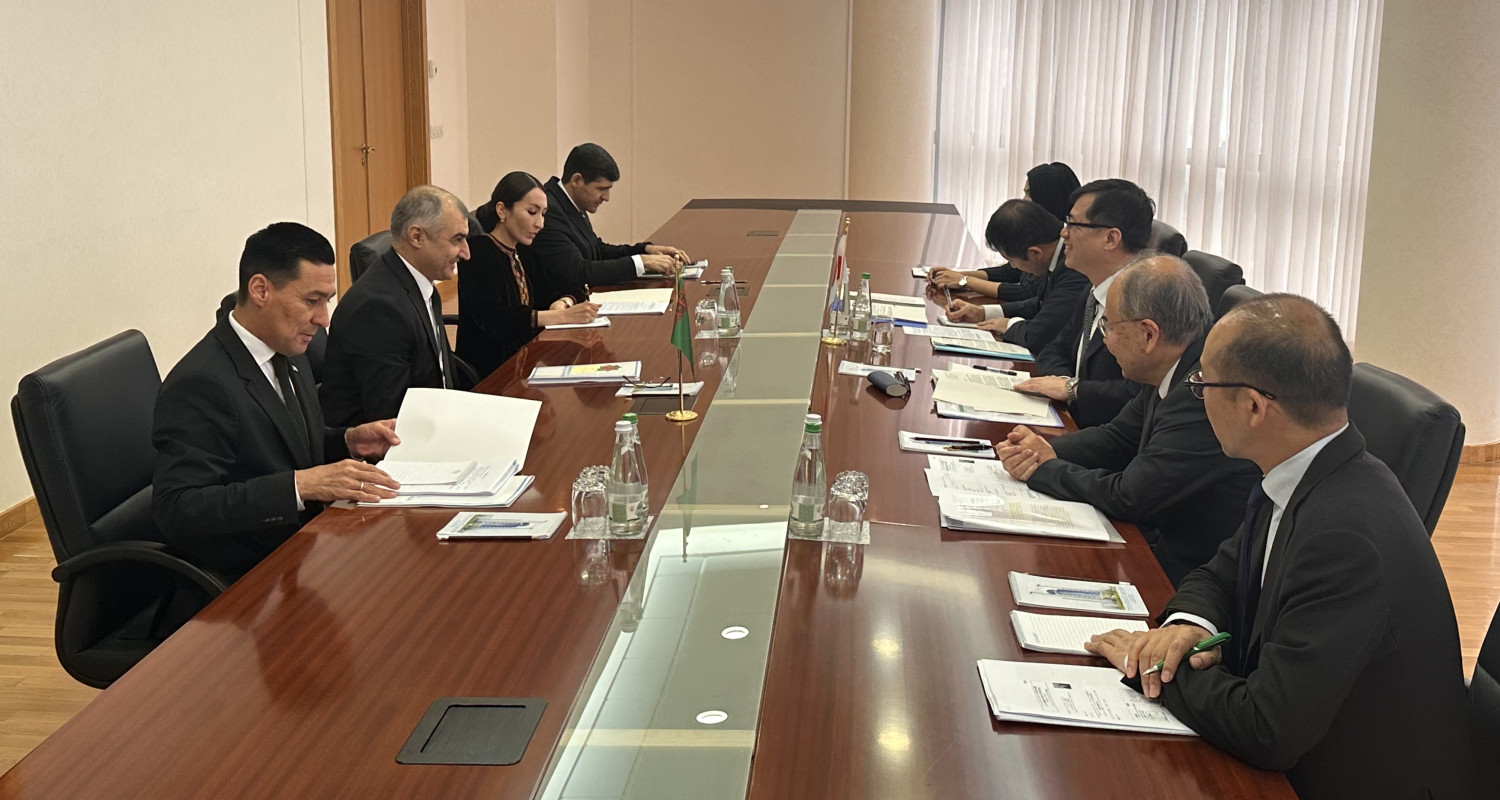 В МИД Туркменистана состоялись туркмено-японские межмидовские политические консультации