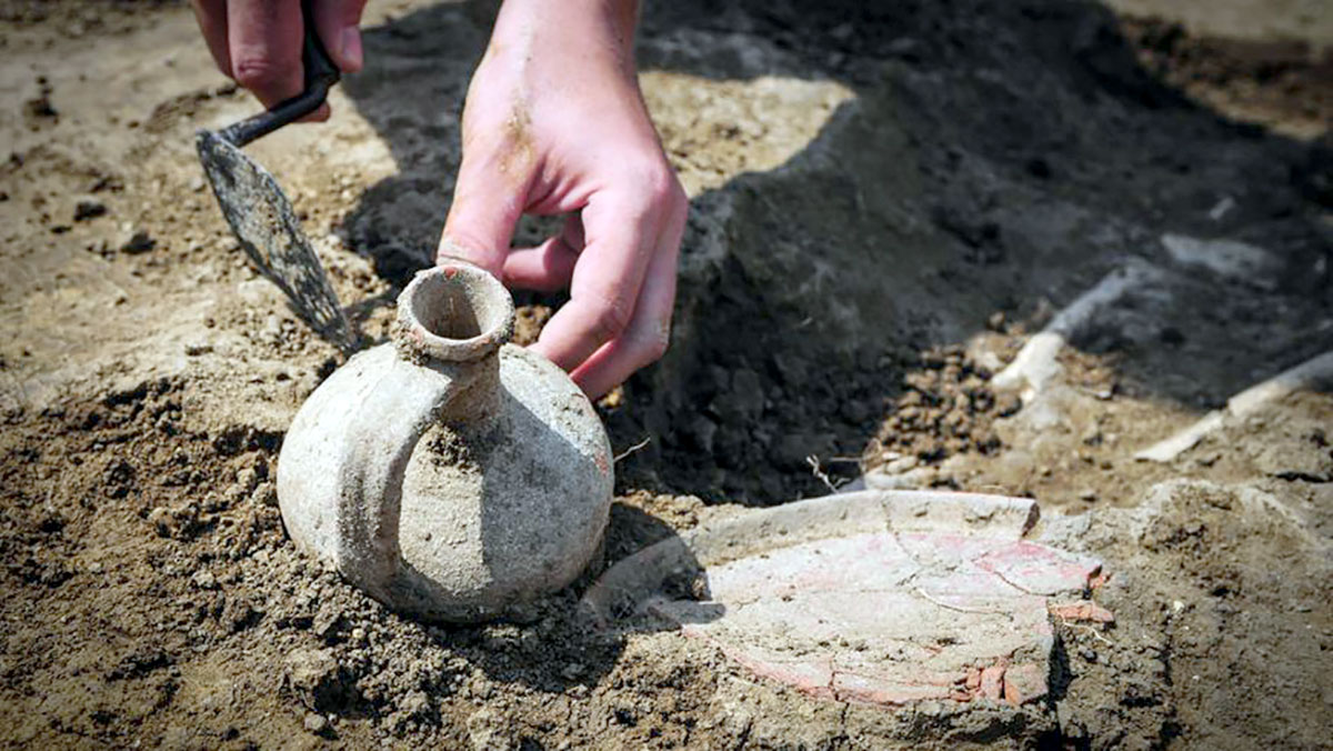 Mysteries of clay jugs