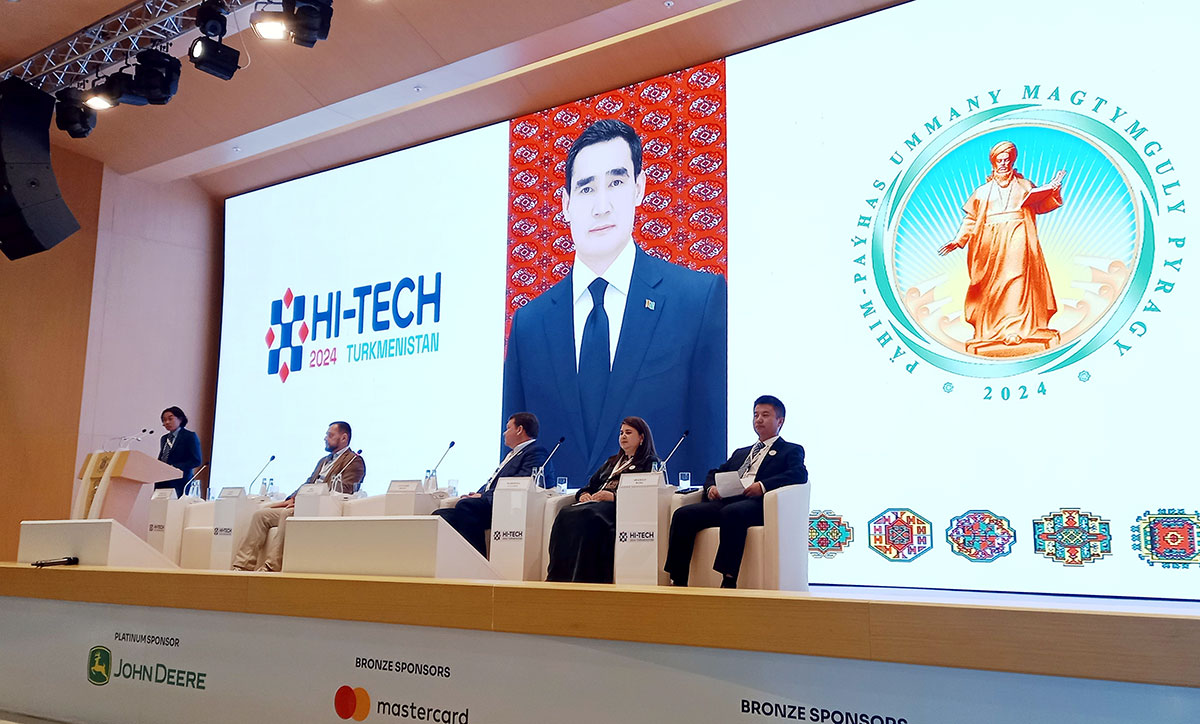 Representative of the Skolkovo Foundation spoke at HI-TECH Turkmenistan 2024