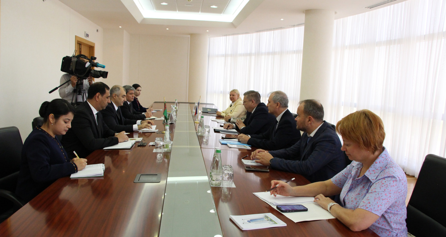 Issues of further development of cooperation with the Astrakhan region of the Russian Federation discussed