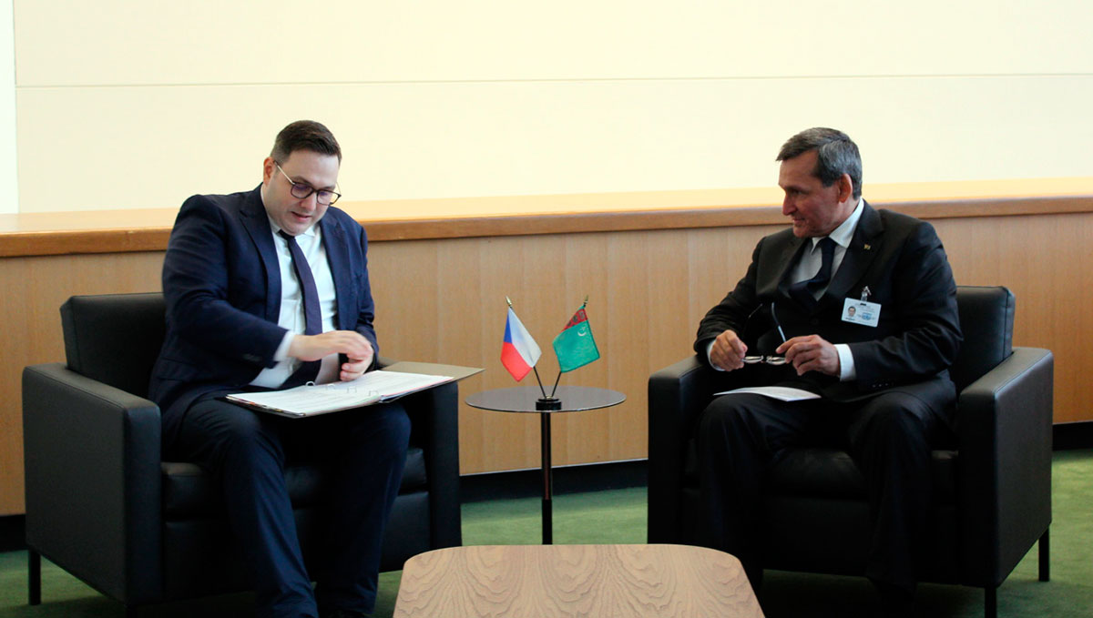 Potential for developing Turkmen-Czech relations discussed