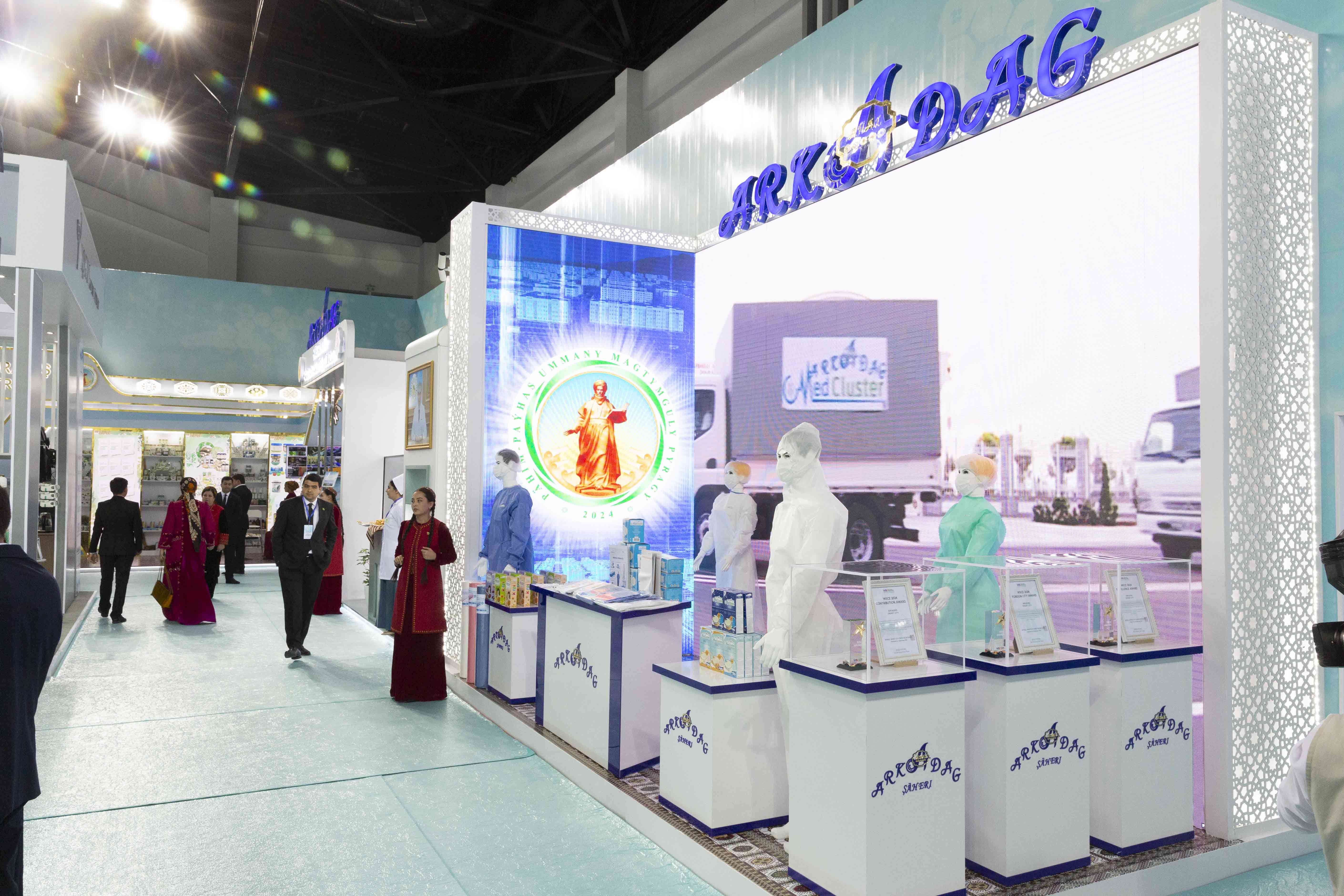 International exhibition opened in Turkmenistan in honor of the Day of Workers of Healthcare and Medical Industry