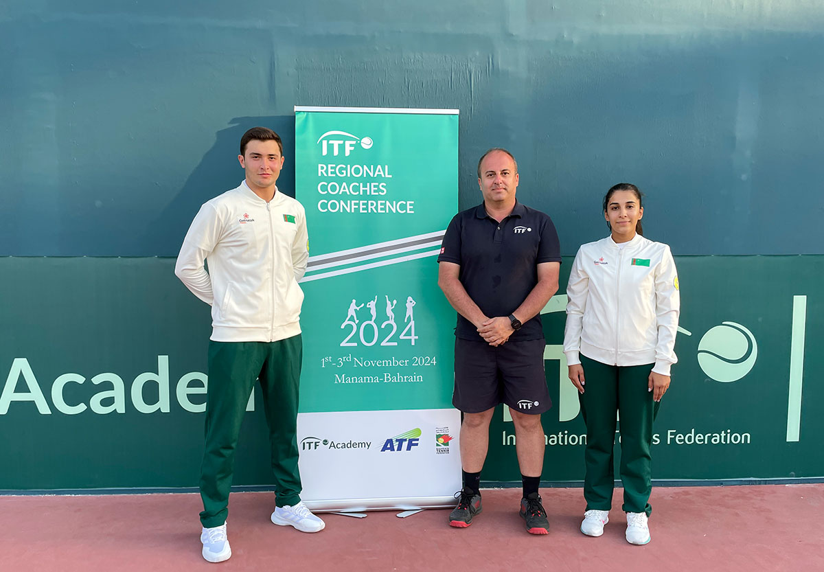 Turkmen tennis players improved their coaching skills at the ITF conference in Bahrain