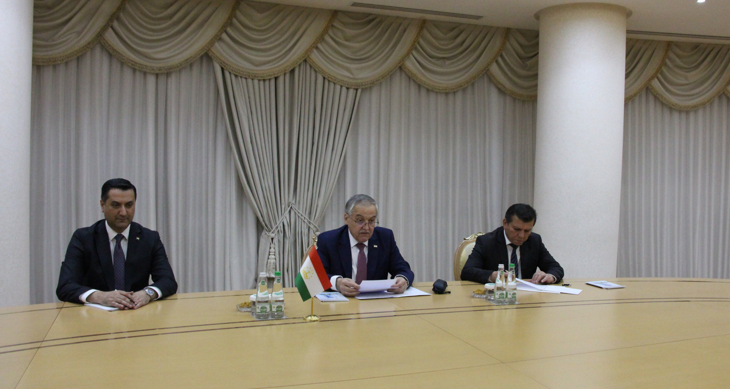 В Ашхабаде рассмотрены приоритетные направления туркмено-таджикского сотрудничества