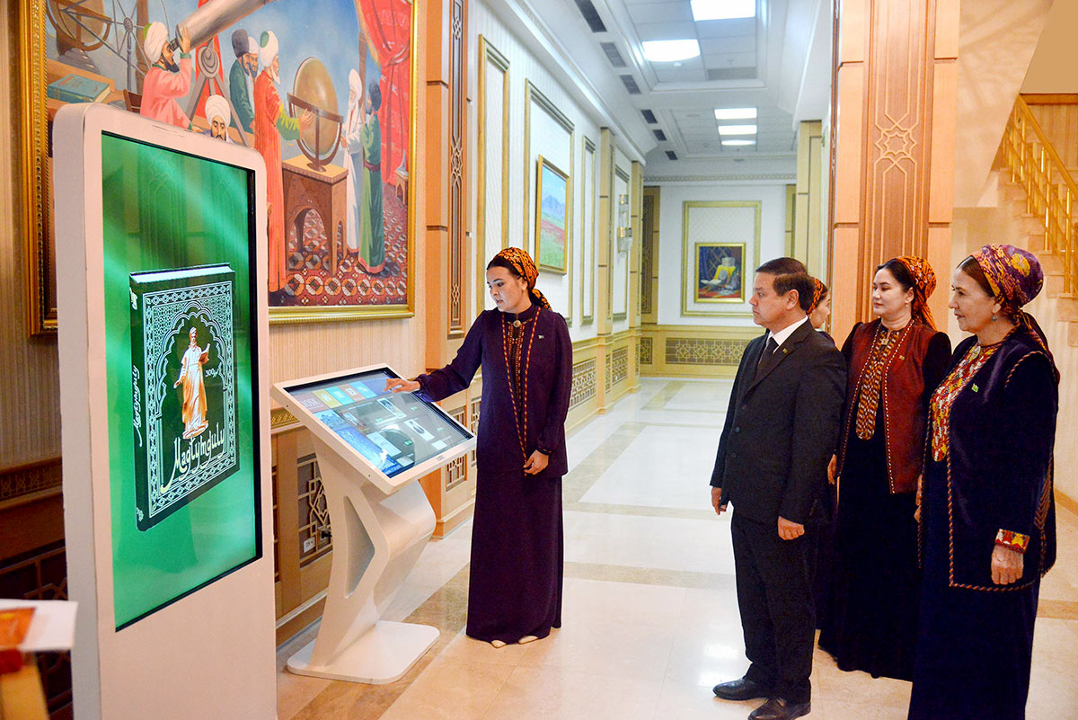 Ýylyň şygaryna bagyşlanan döredijilik duşuşyklary