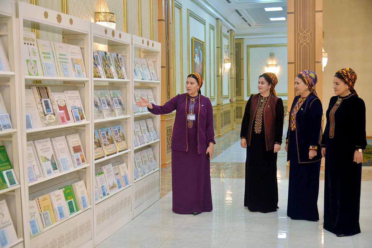 Ýylyň şygaryna bagyşlanan döredijilik duşuşyklary