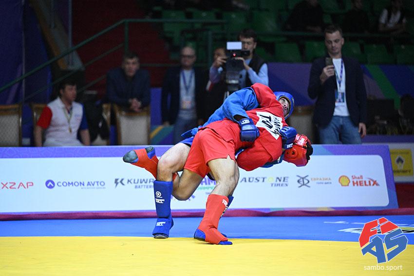 Туркменские самбисты завоевали 18 медалей на чемпионате Азии и Океании в Ташкенте