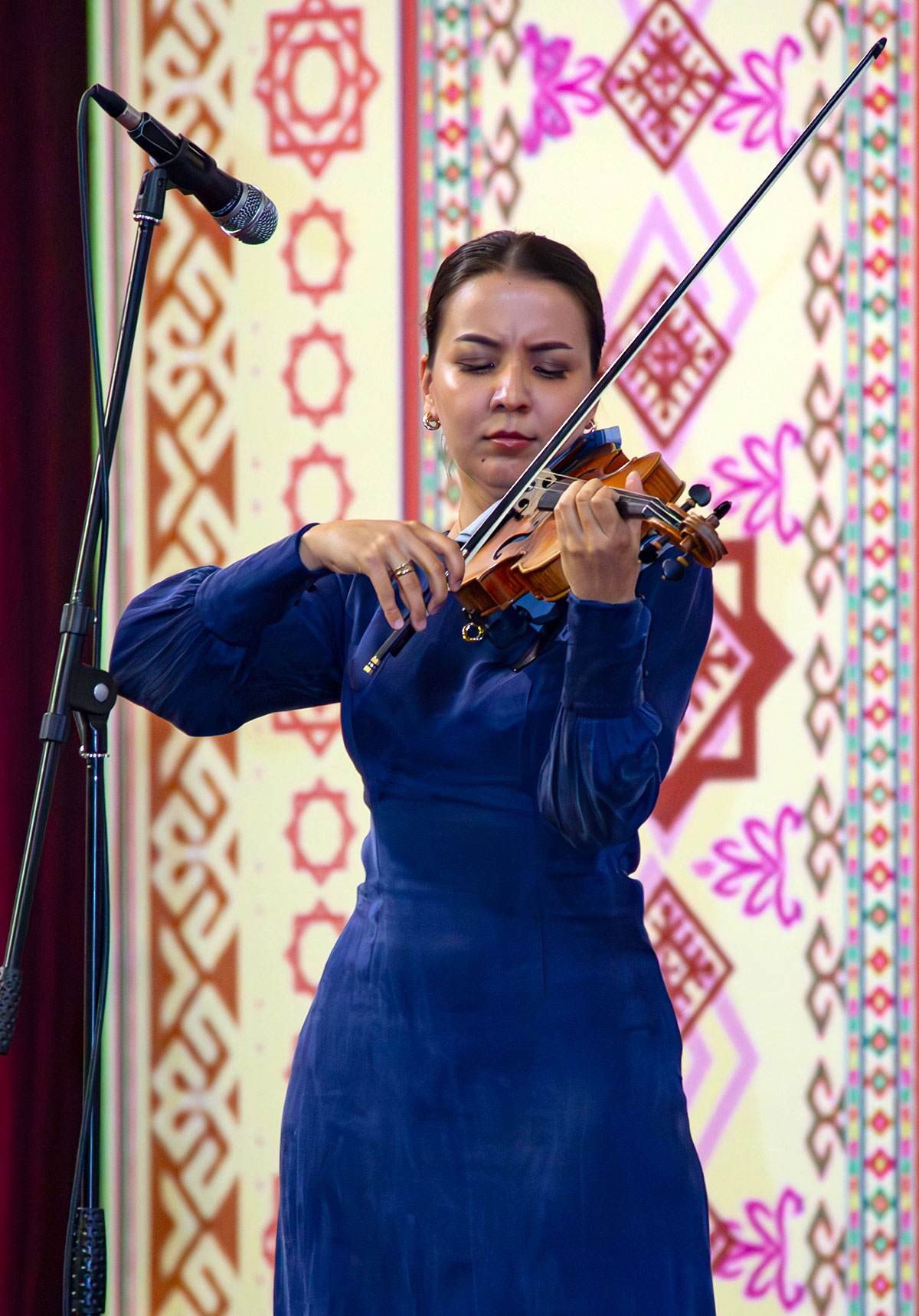 Sahnada P.I.Çaýkowskiniň eserleri ýaňlandy