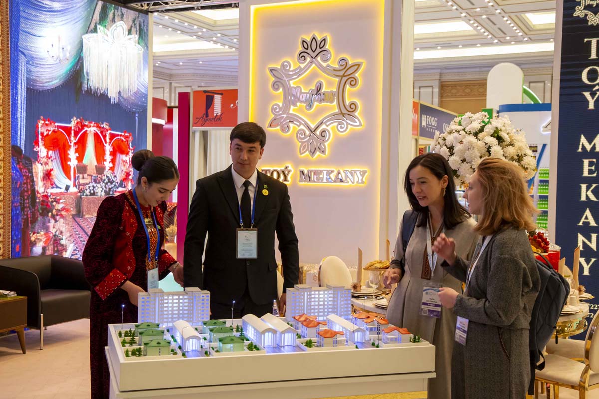 «Ak şäherim Aşgabat» atly köpugurly halkara sergi we maslahat