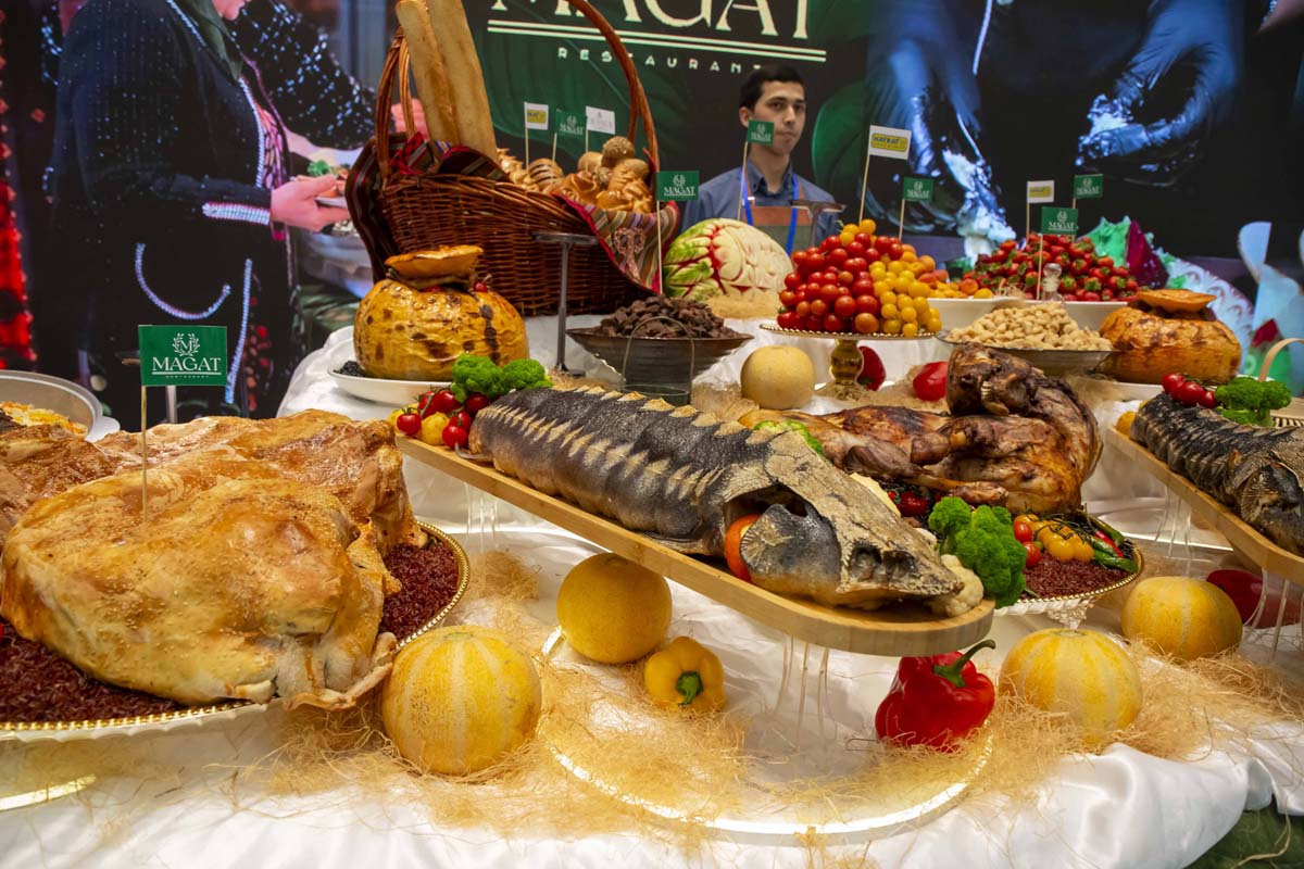 «Ak şäherim Aşgabat» atly köpugurly halkara sergi we maslahat