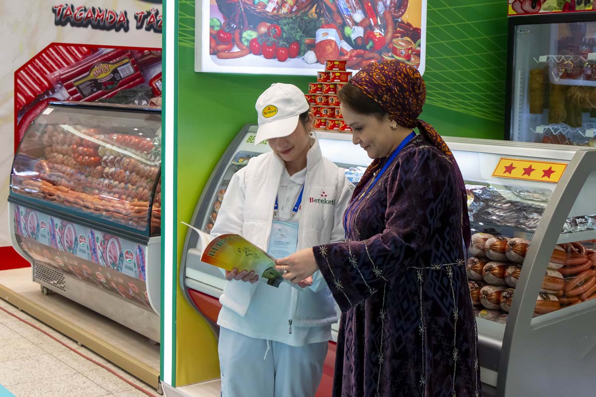 «Ak şäherim Aşgabat» atly köpugurly halkara sergi we maslahat