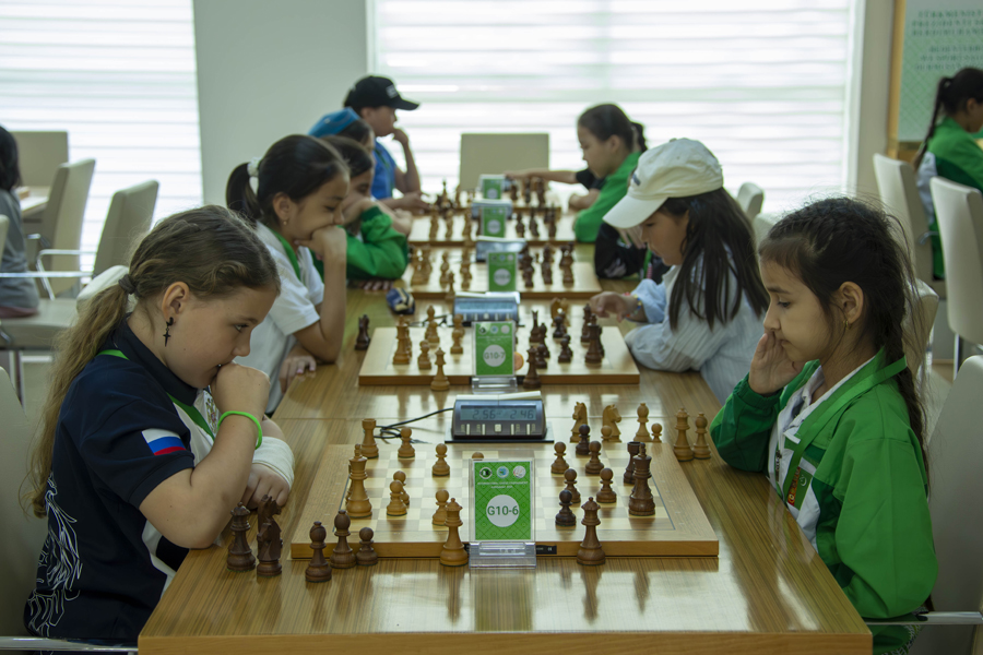 Ýaş türkmenistanlylar küşt boýunça halkara ýaryşyň umumy medal hasabynda birinji orny eýelediler
