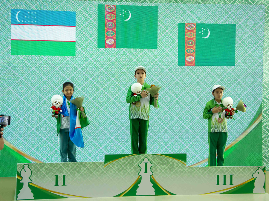 Ýaş türkmenistanlylar küşt boýunça halkara ýaryşyň umumy medal hasabynda birinji orny eýelediler