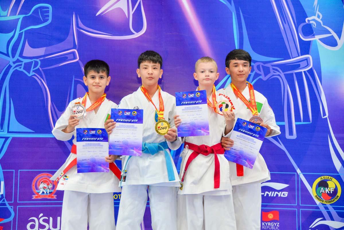 Каратисты Туркменистана завоевали 7 медалей в первый день на чемпионате Центральной Азии в Бишкеке