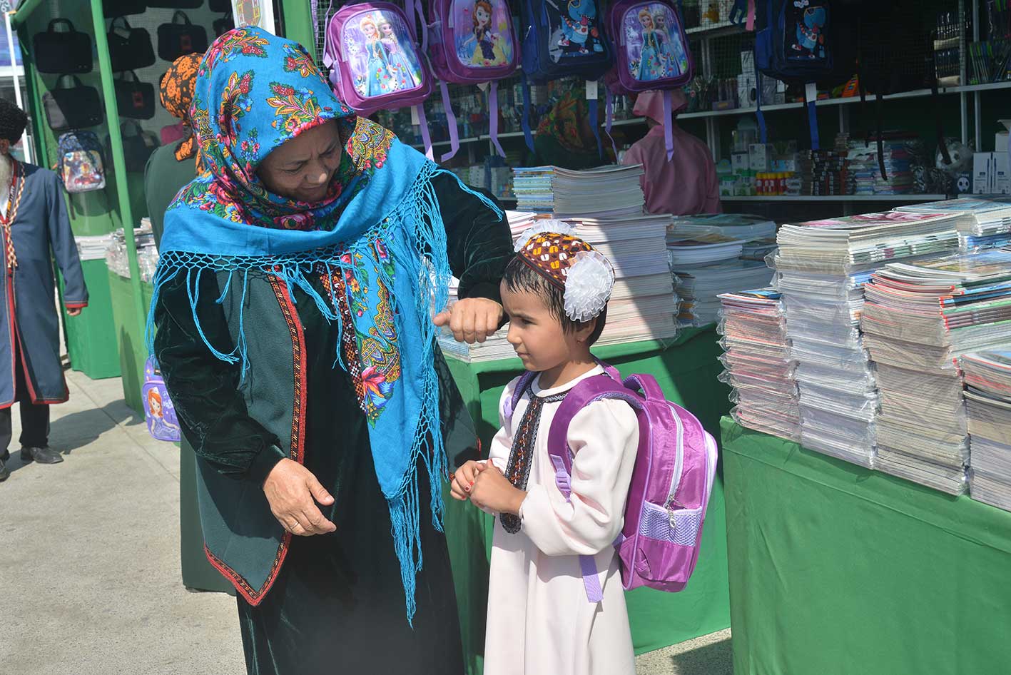 School markets offer an abundance of domestically produced school supplies and uniforms