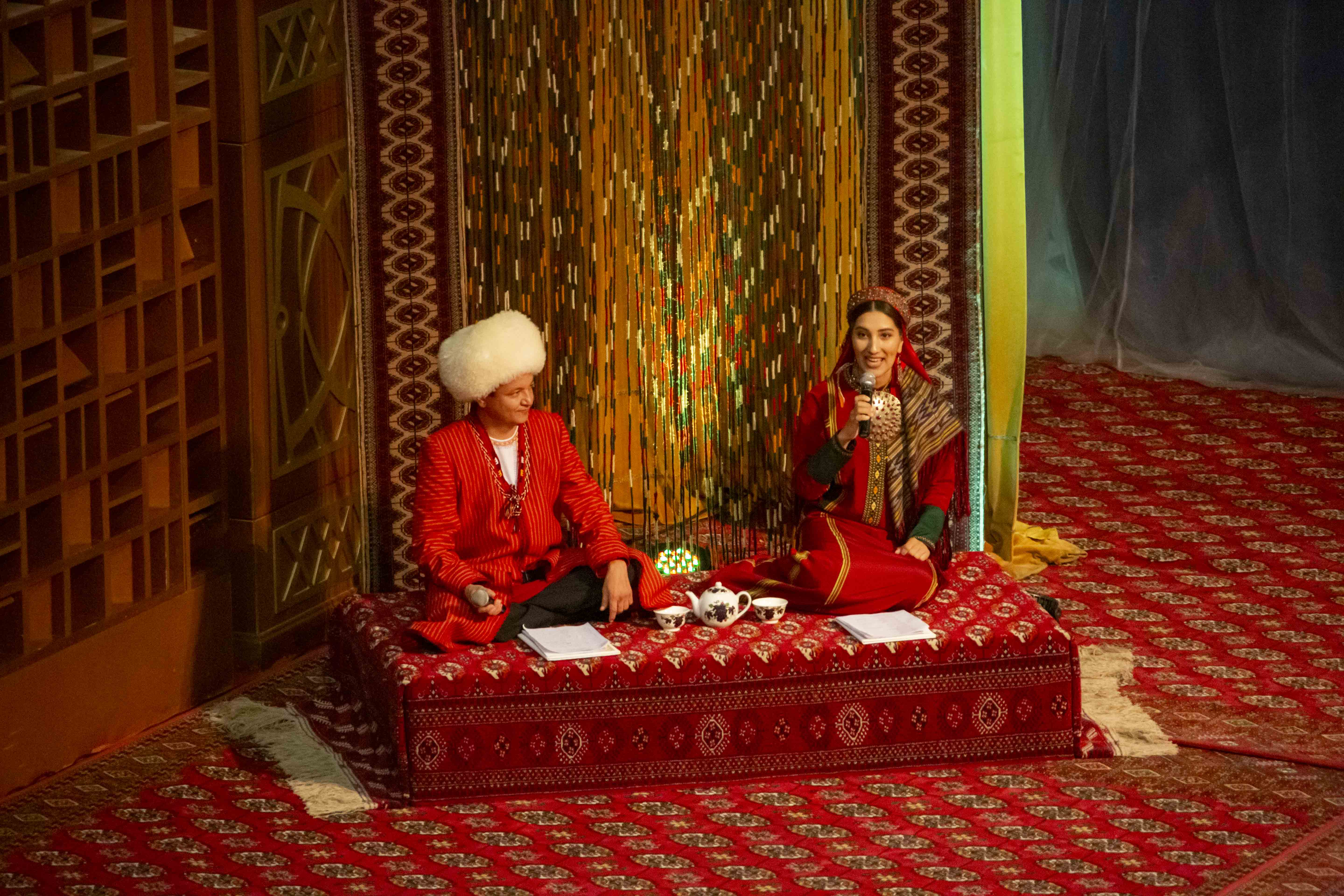 «Çalsana, bagşy!» döredijilik bäsleşiginiň jemleýji tapgyry geçirildi