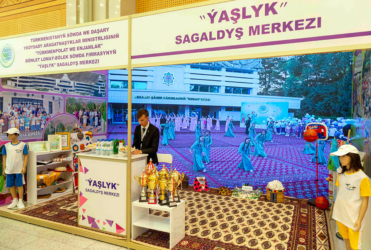 Aşgabatda çagalar üçin halkara sergi-ýarmarka açyldy