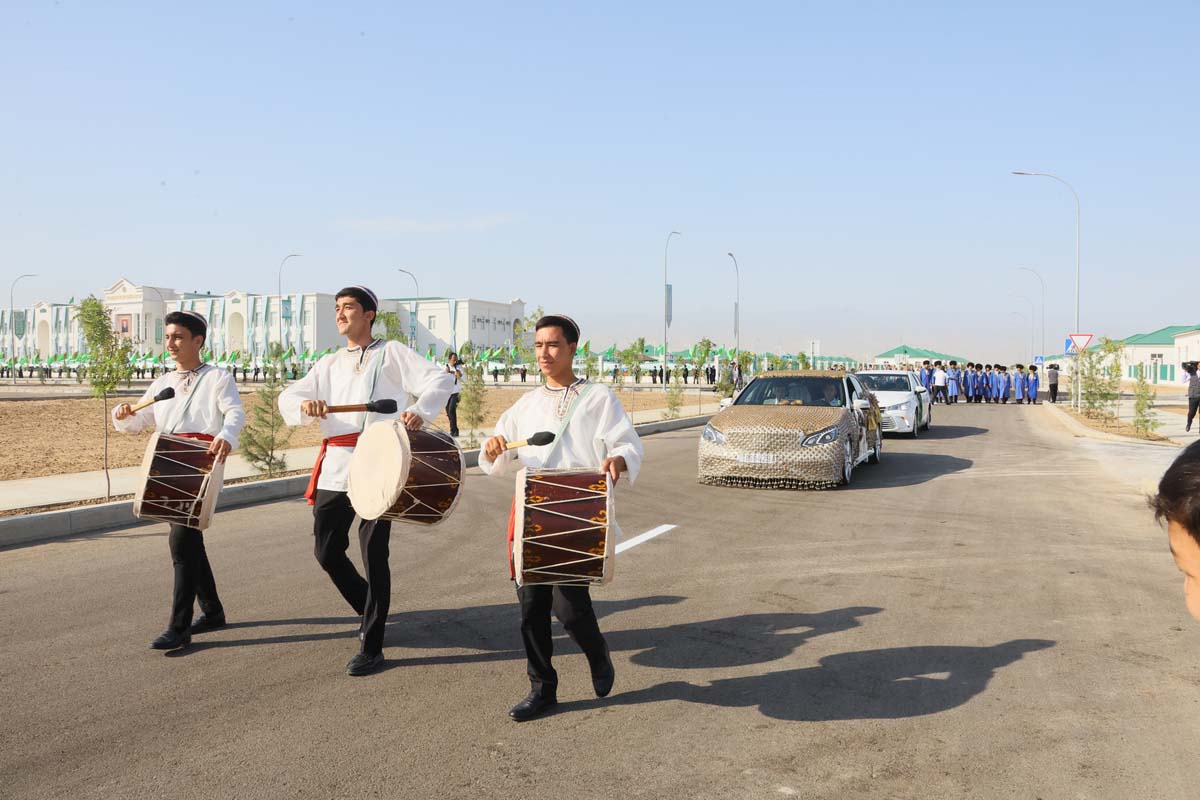 Döwletli mekan obasy — Watanymyzyň Garaşsyzlyk baýramyna sowgat