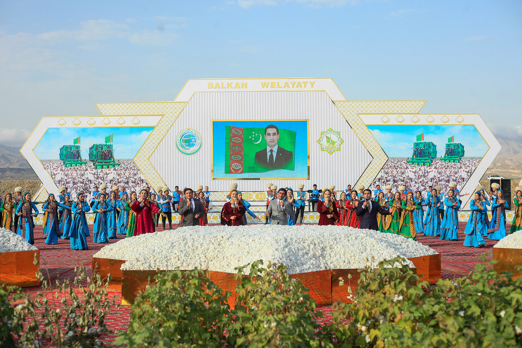 В Туркменистане стартовала хлопкоуборочная кампания