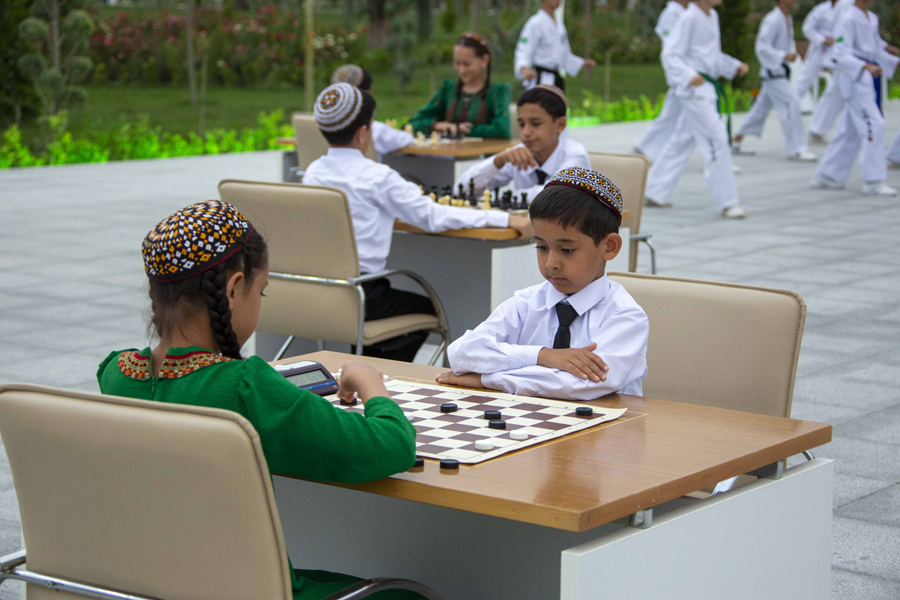 «Türkmenistanyň Garaşsyzlygynyň XV ýyllygy» seýilgähiniň açylyş dabarasy boldy