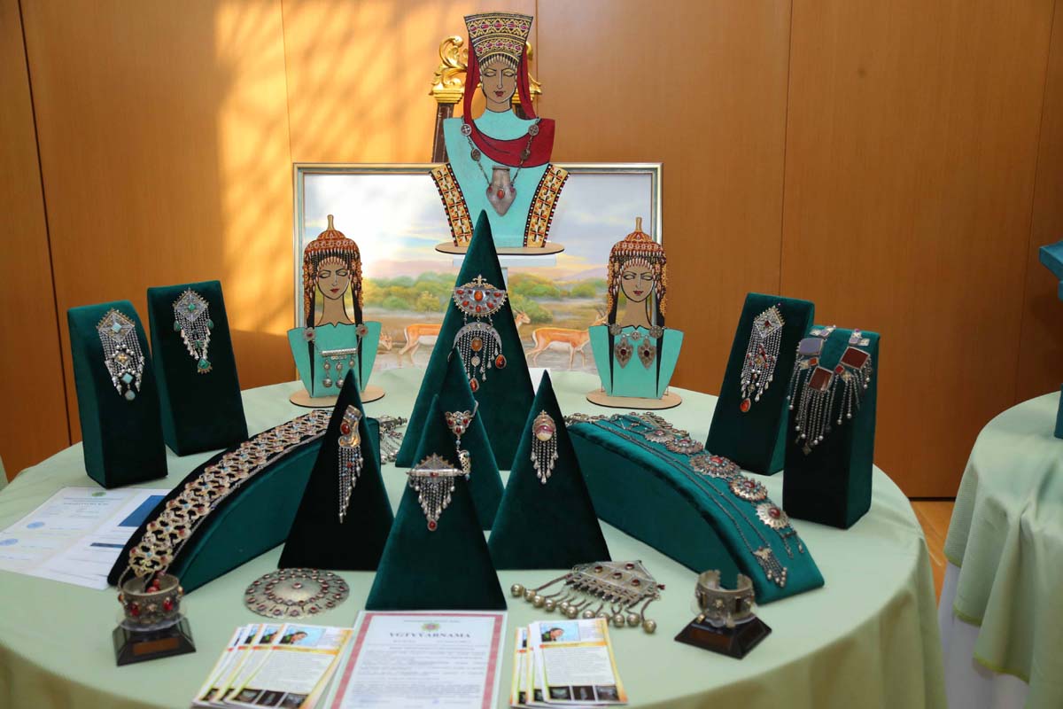 Zenan telekeçileriň üstünlikleri