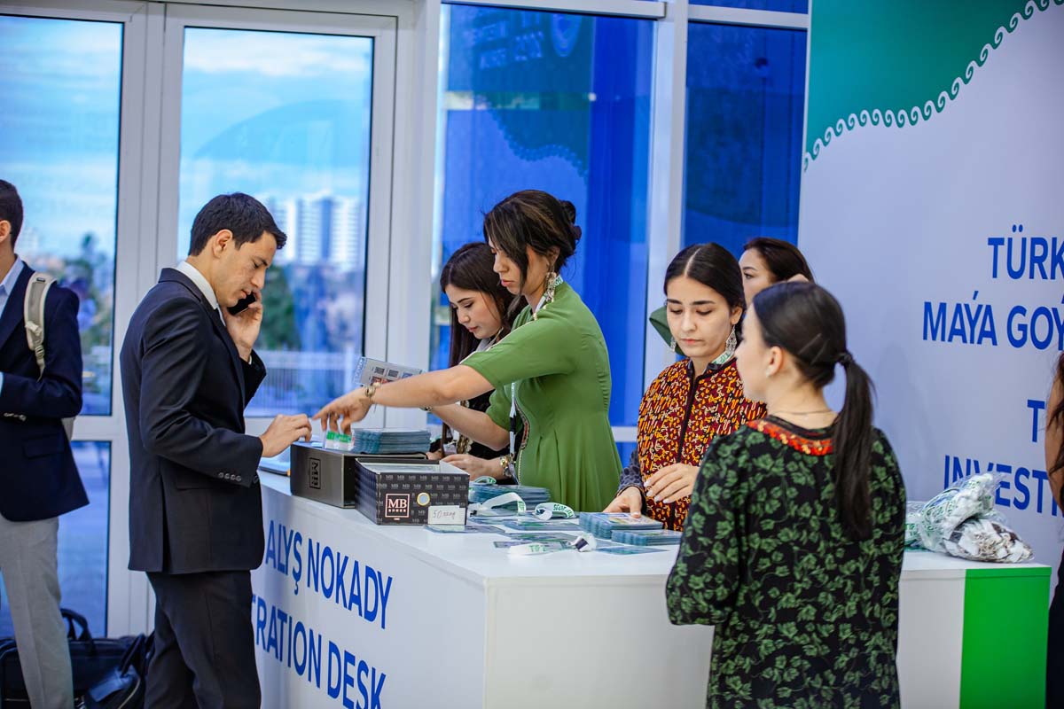 Awazada halkara forum geçirilýär