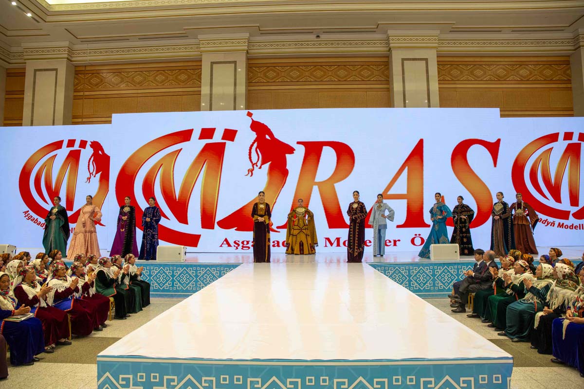 Paýtagtymyzda Türkmenistanyň ykdysady üstünlikleriniň sergisi öz işine başlady