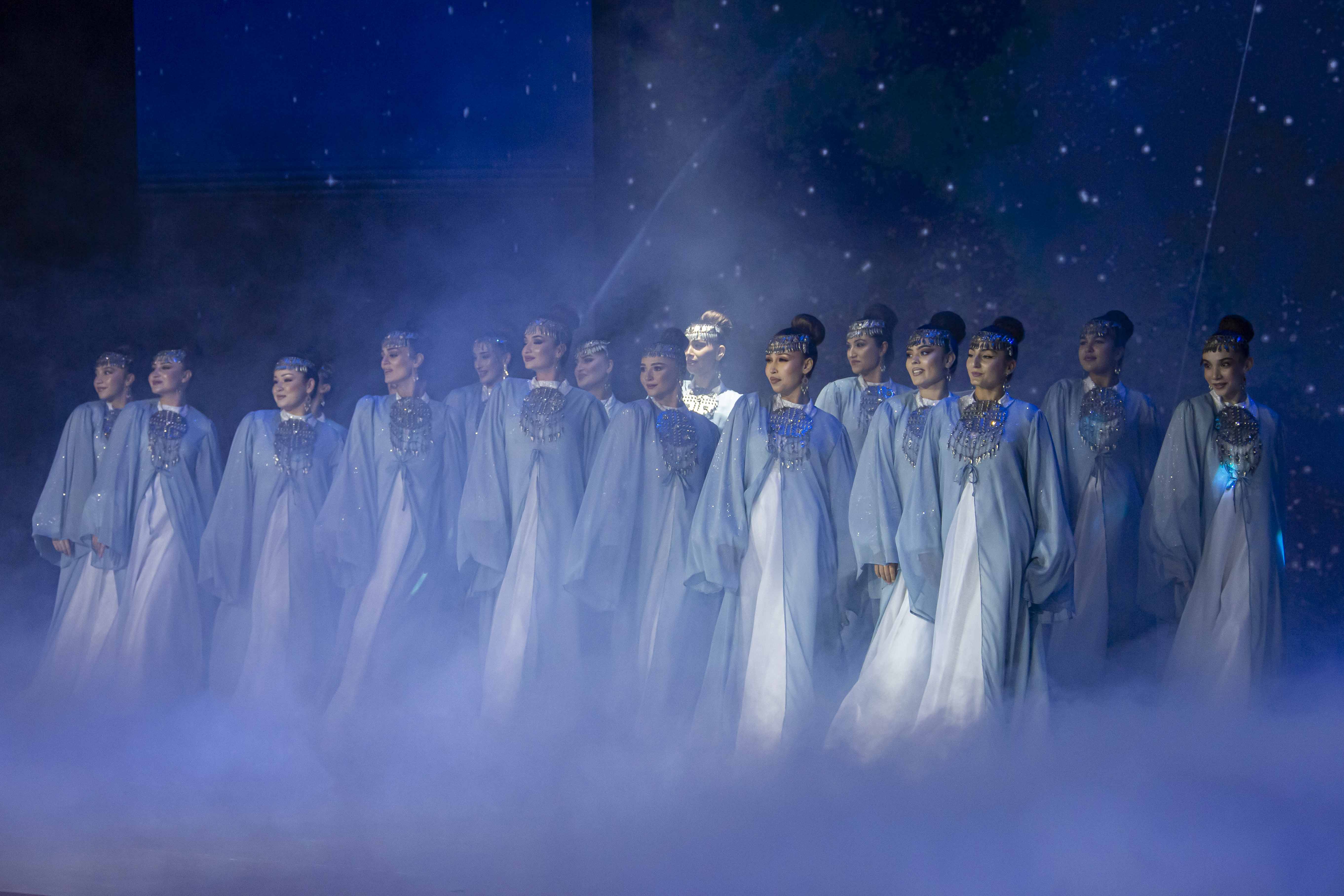 In praise of achievements of our independent fatherland