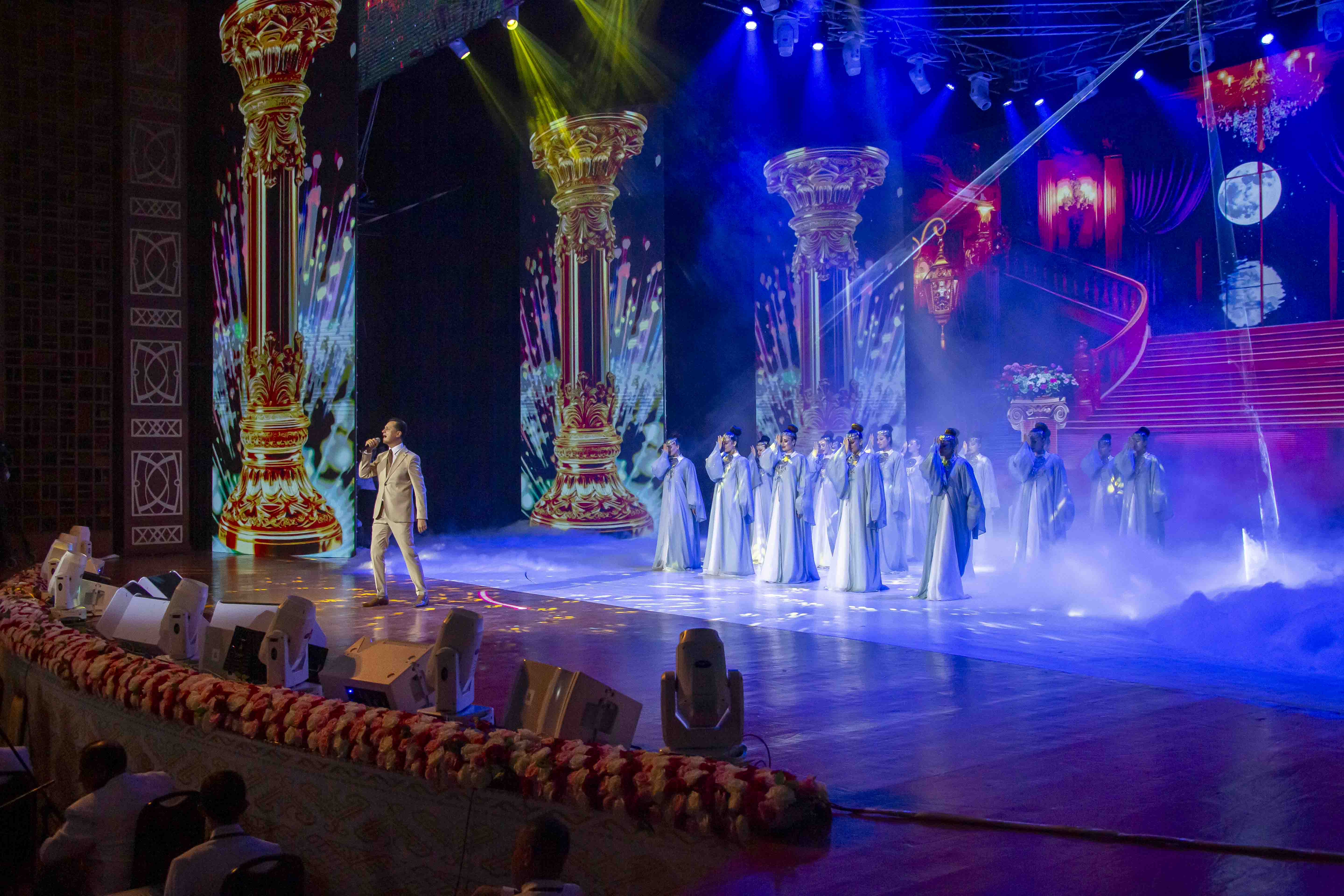 In praise of achievements of our independent fatherland