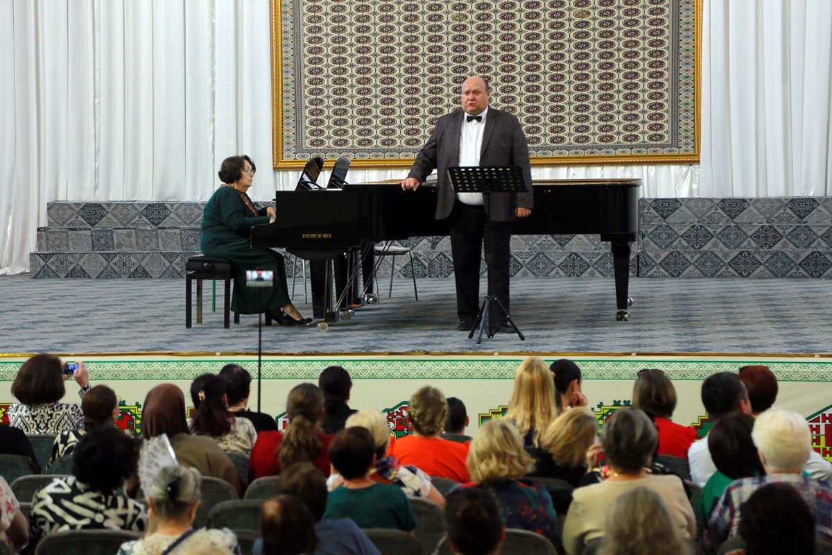 Soloists of the Conservatory performed a concert for the International Music Day