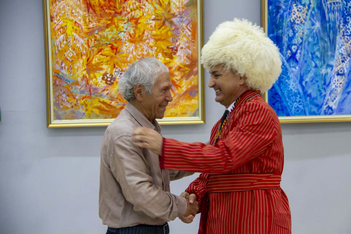 Charymyrat Yazmyradov: My Poetry in Colors