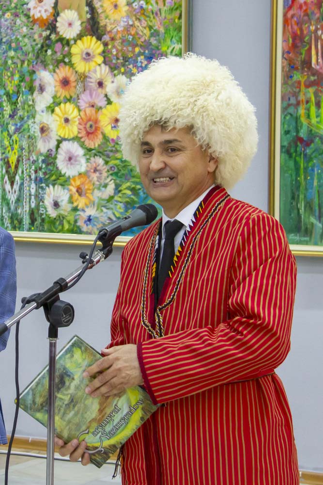 Charymyrat Yazmyradov: My Poetry in Colors