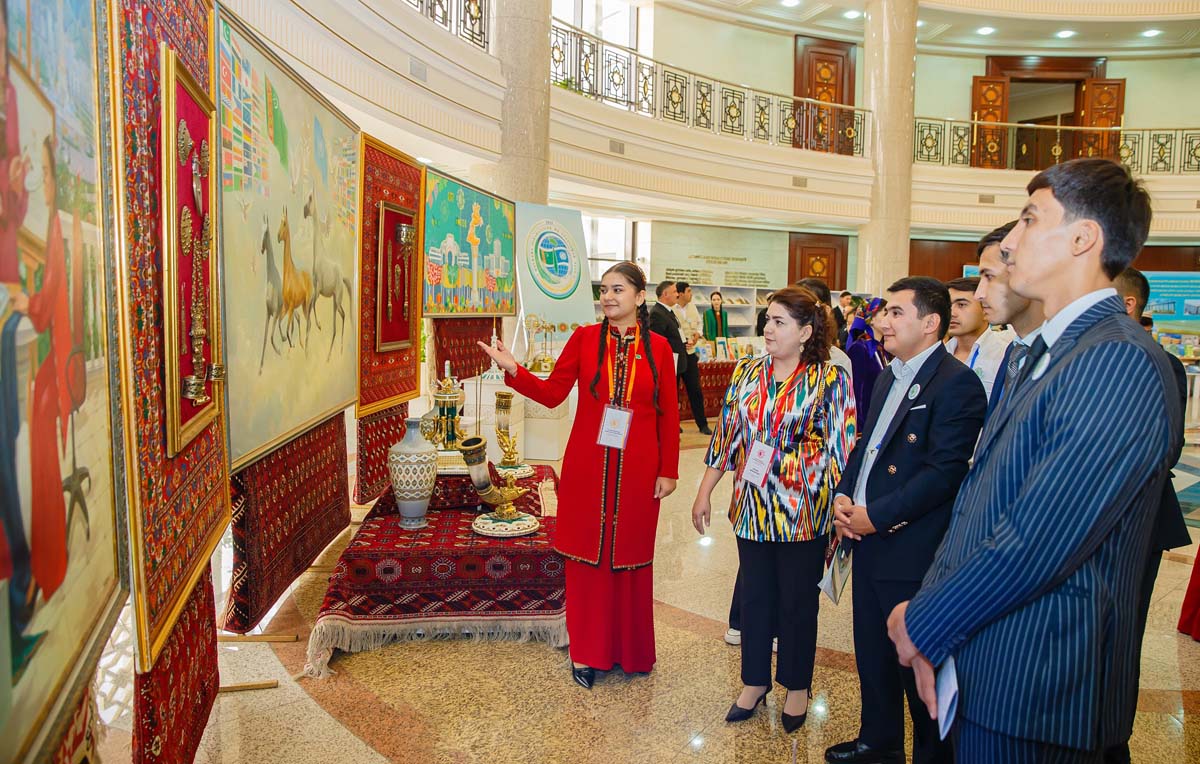 В Ашхабаде началась IV Международная олимпиада по химии среди студентов