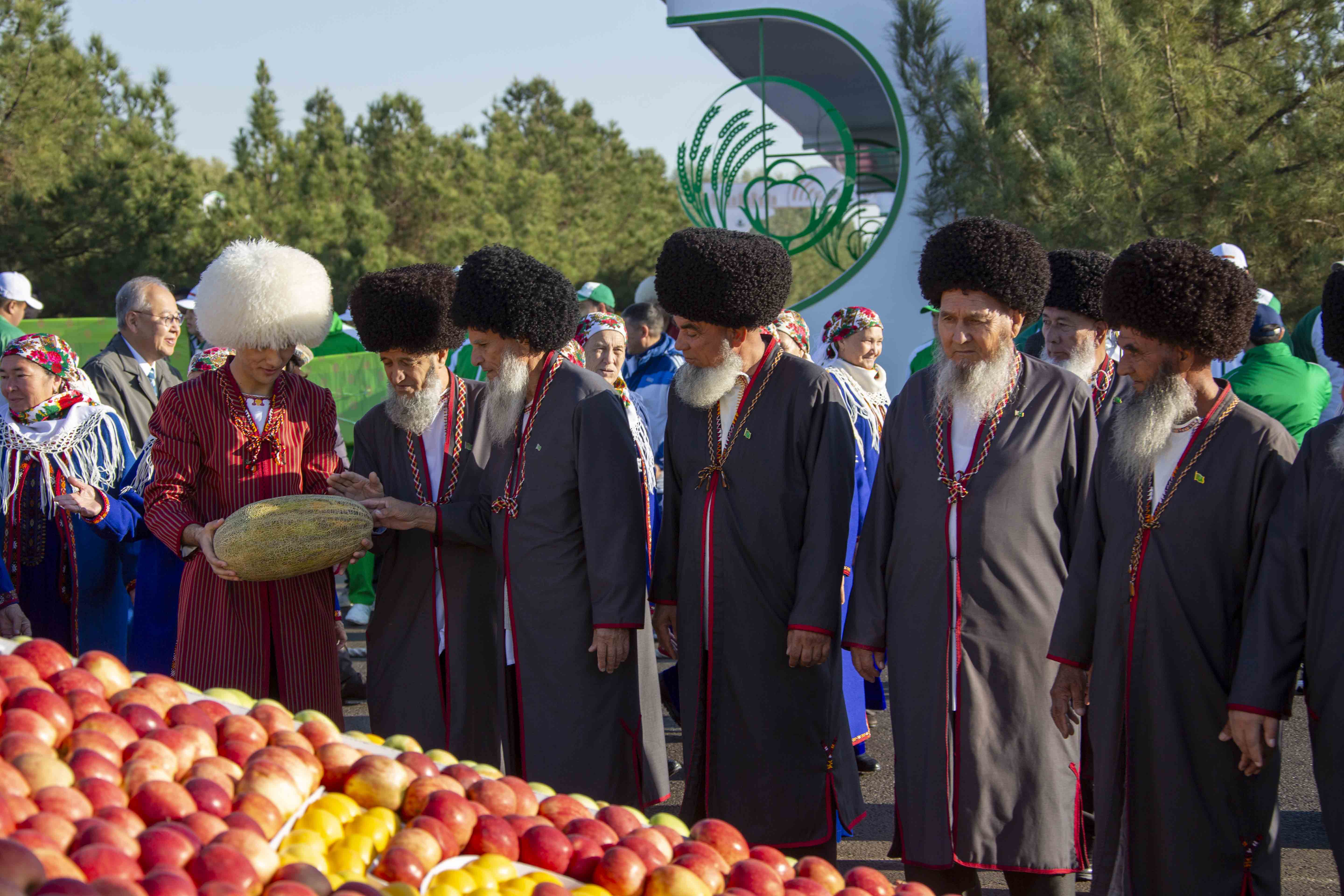 Sahawatly türkmen topragynyň şanyna baýramçylyk dabaralary