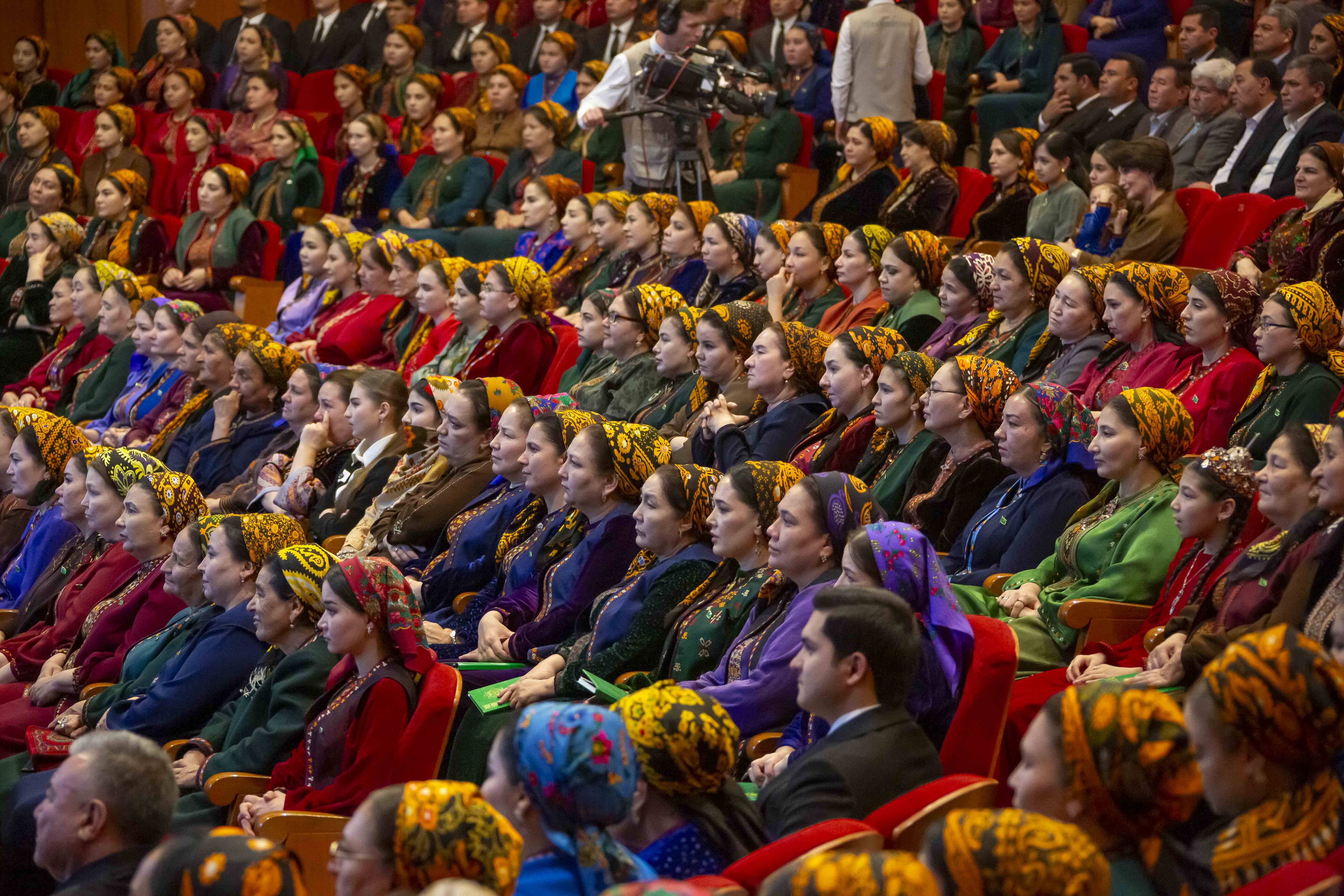Творческий вечер, посвящённый поэту Гурбанназару Эзизову