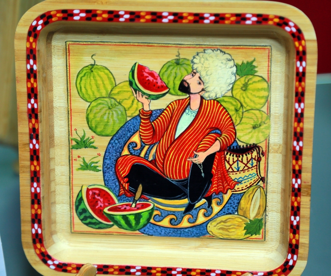 Türkmen miniatýura sungatynyň sergisi öz köpdürlüligi bilen geň galdyrýar