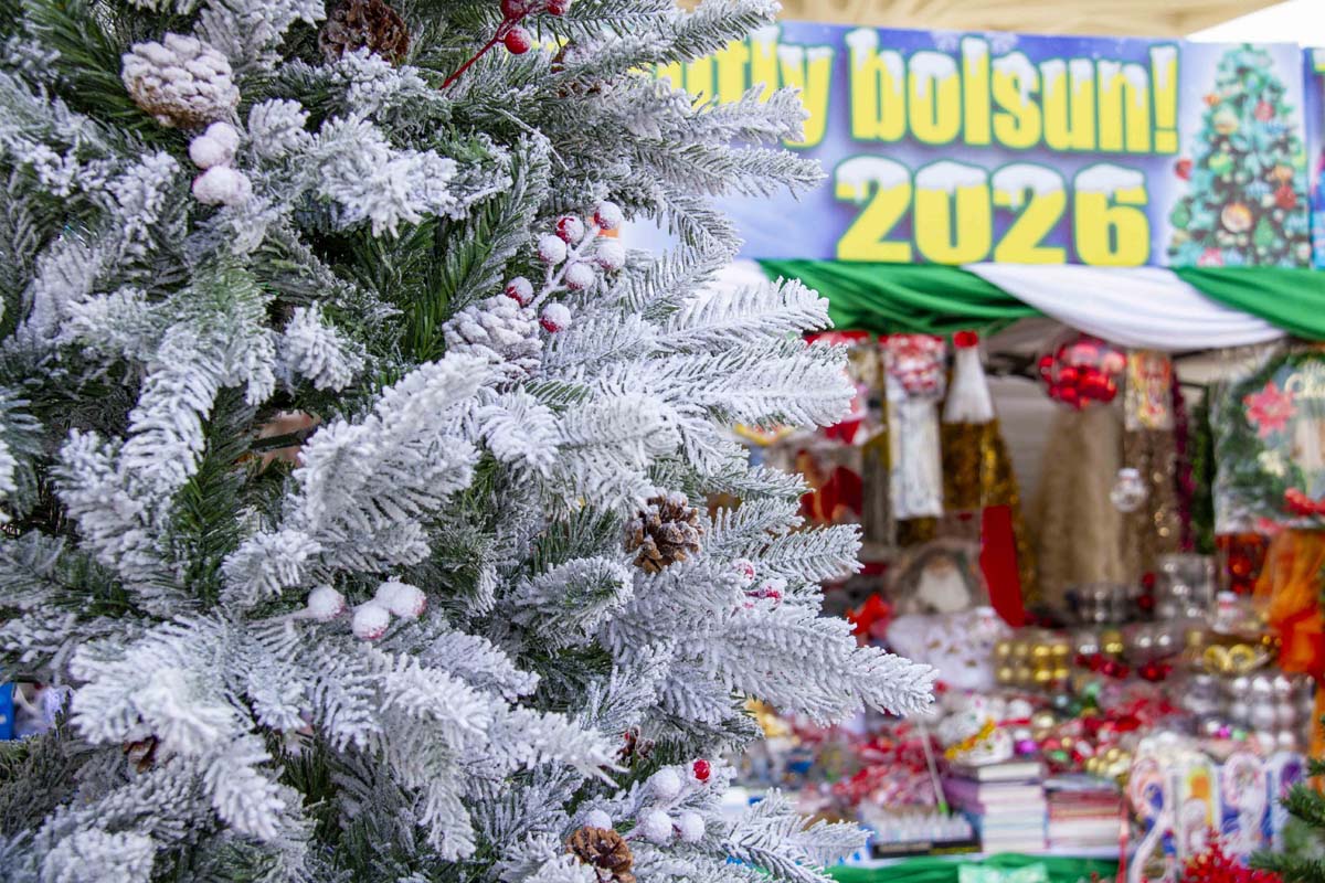 В Туркменистане стартовала праздничная торговля к предстоящим торжествам