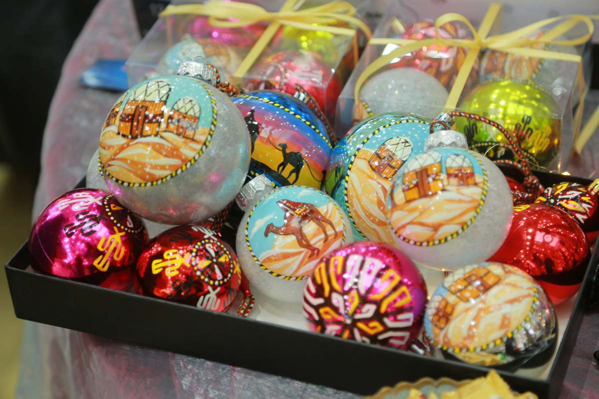 Новогодняя выставка народно-прикладного творчества «Мир кукол и игрушек»