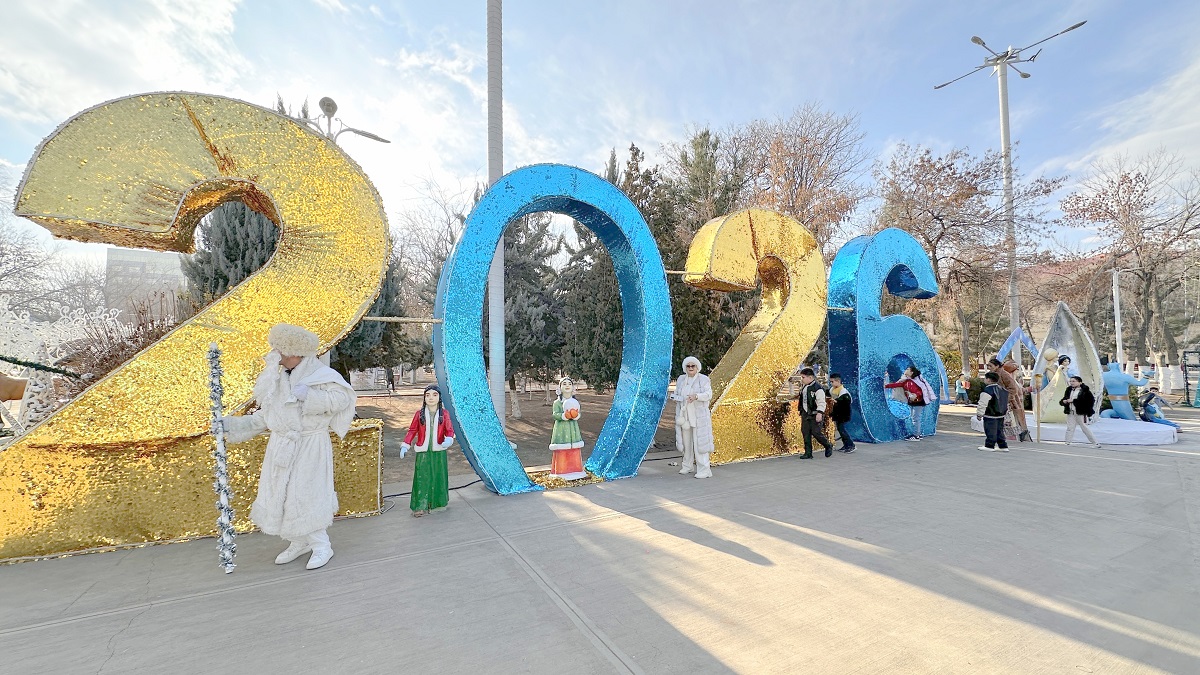 Family leisure during the winter holidays: movie hits, concerts, and theatrical performances