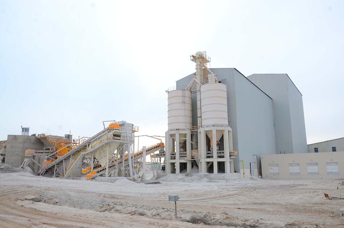 Bäsleşige ukyply, ýokary hilli önümler öndürilýär