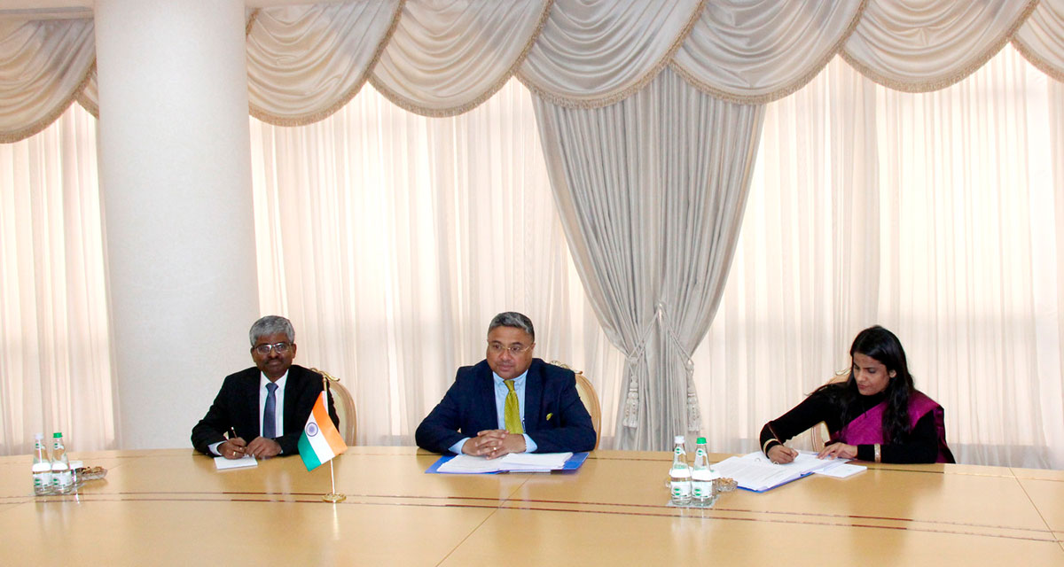 Türkmenistanyň DIM-nde Hindistan Respublikasynyň DIM-niň Sekretary bilen duşuşyk geçirildi