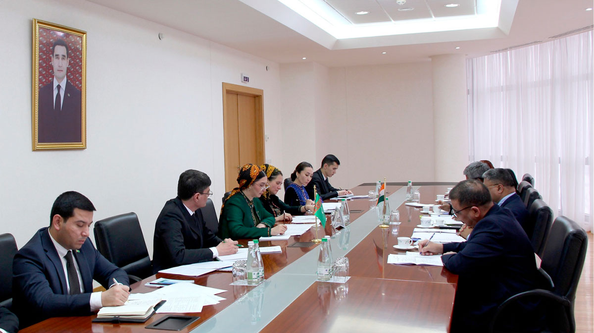 Aşgabatda türkmen-hindi syýasy geňeşmeleri geçirildi