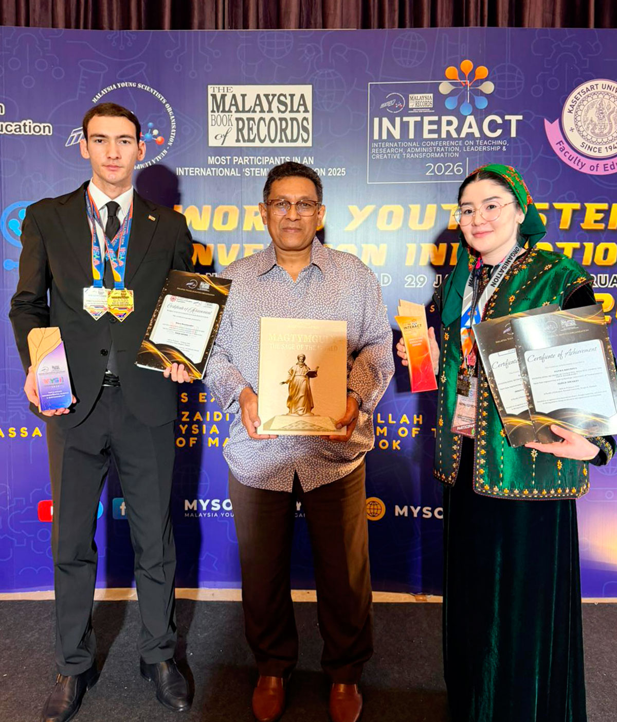 Молодые ученые из Туркменистана удостоены высших наград на Всемирном научном конкурсе в Бангкоке