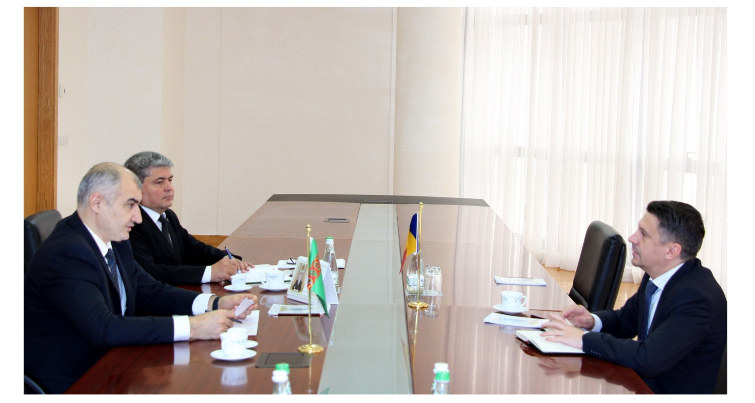 Rumyniýanyň Türkmenistandaky Adatdan daşary we Doly ygtyýarly Ilçisi bilen geçirilen duşuşyk barada