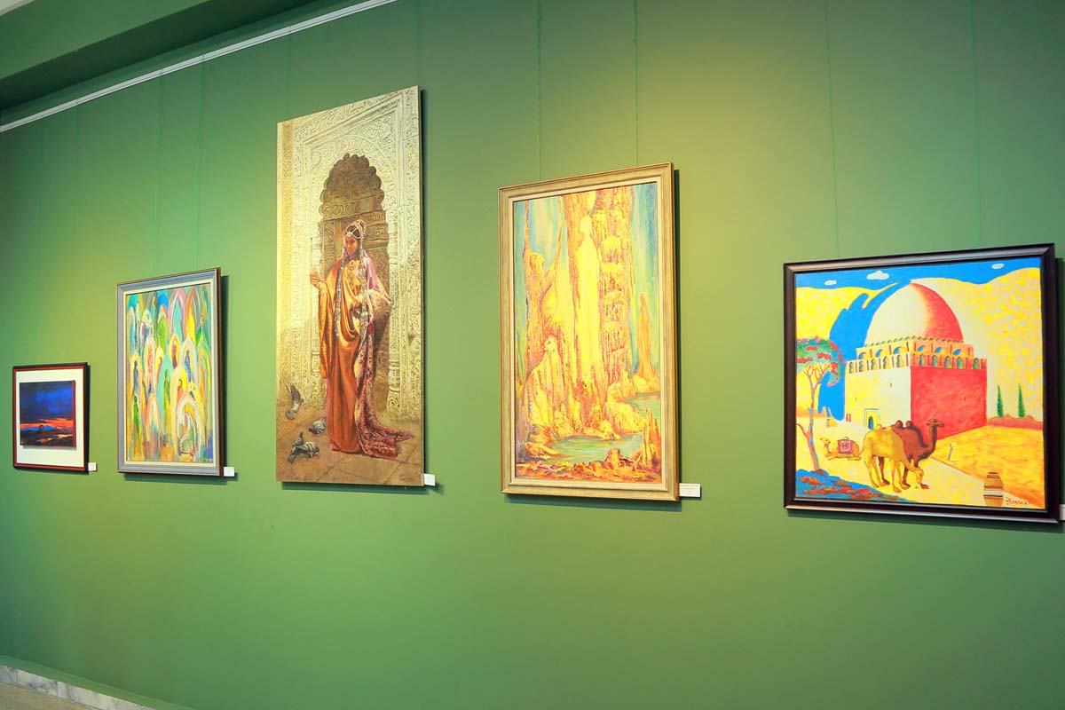 Восточная палитра туркменских художников приглашает зрителя к диалогу