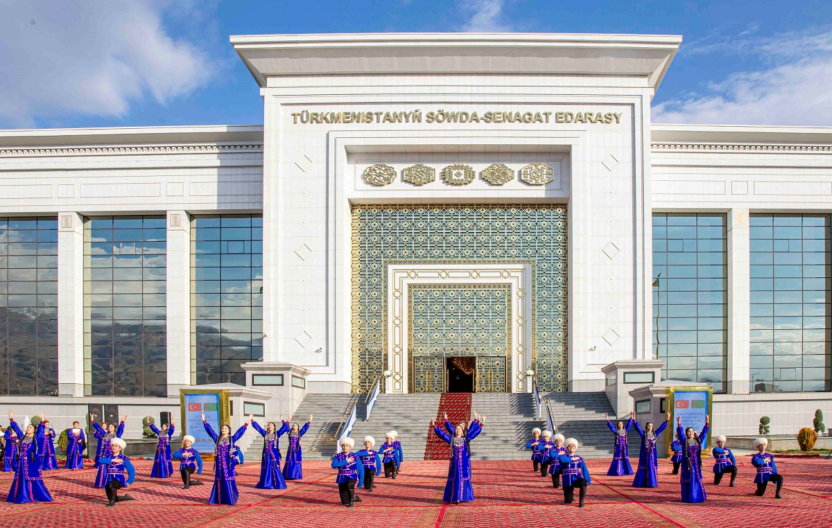 В столице начала работу Выставка экспортных товаров Турецкой Республики