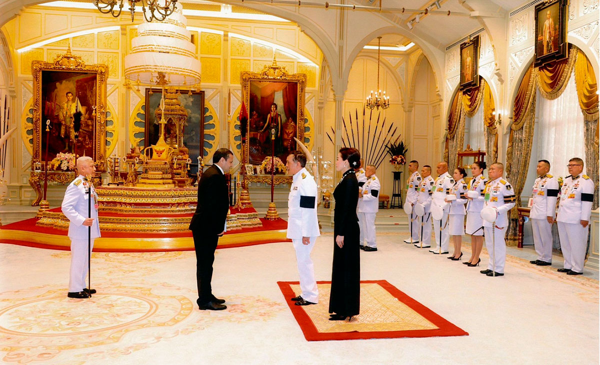 The Ambassador Extraordinary and Plenipotentiary of Turkmenistan presented his credentials to the King of the Kingdom of Thailand