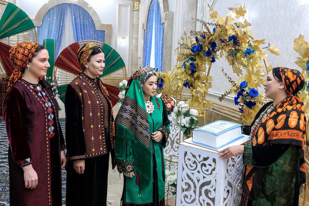 Belent maksatlara beslenen bäsleşik