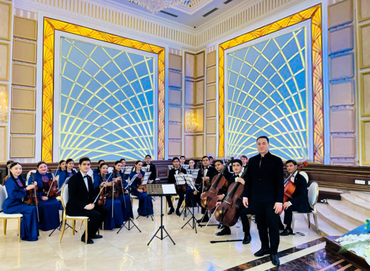 Tahyr Ataýew: Çagalar we ene-atalar üçin «Multkonsert»